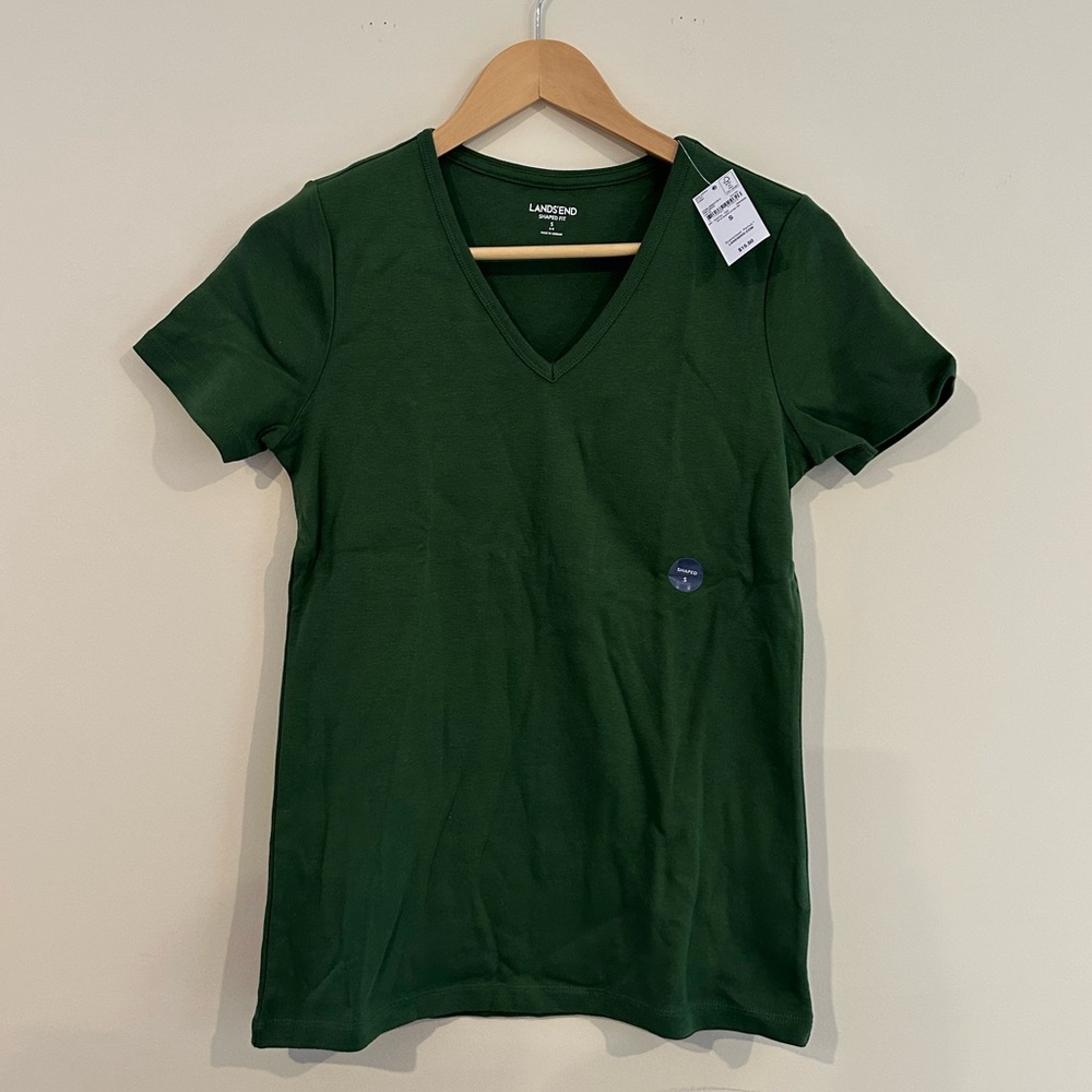 Lands End Shaped V-Neck, size S